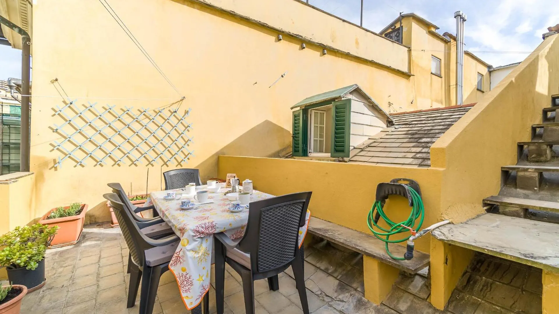 Residenza La Terrazza Apartment Genoa